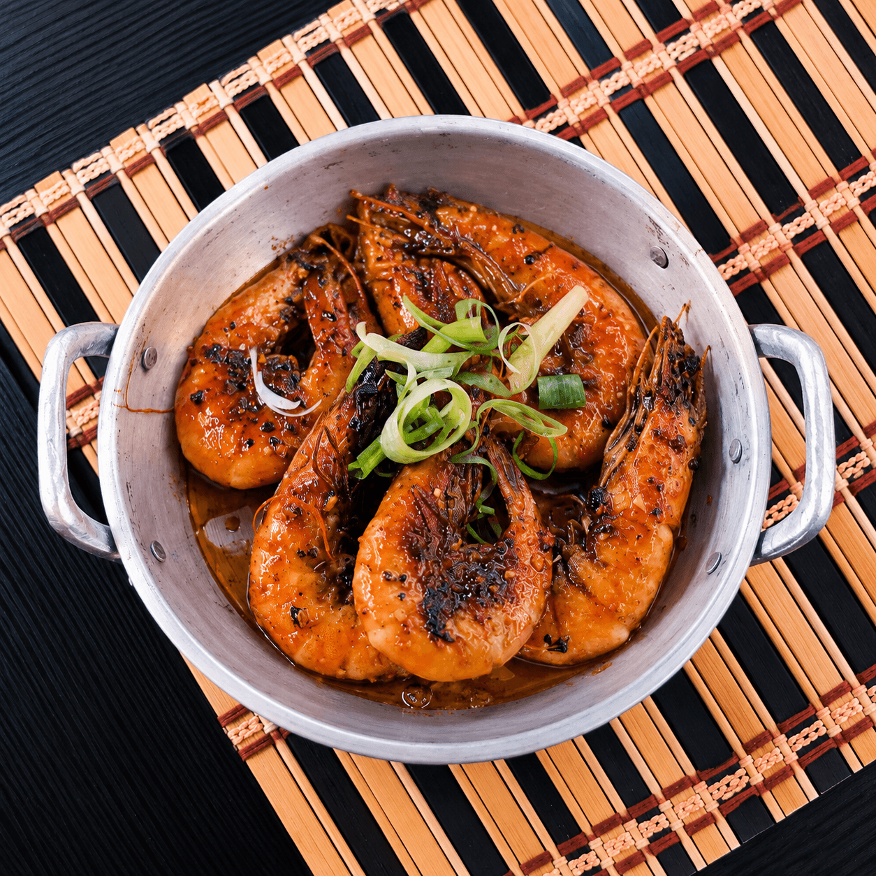 Buttered Garlic Prawns (8pcs)